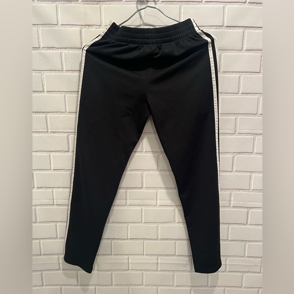 ADIDAS girls black tracksuits /size M(8-10) - Picture 4 of 8